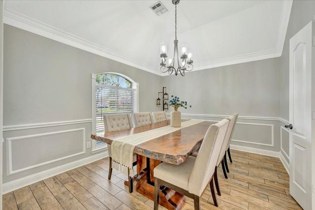 306 Sunset Ridge Drive, League City, TX 77573