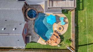 306 Sunset Ridge Drive, League City, TX 77573
