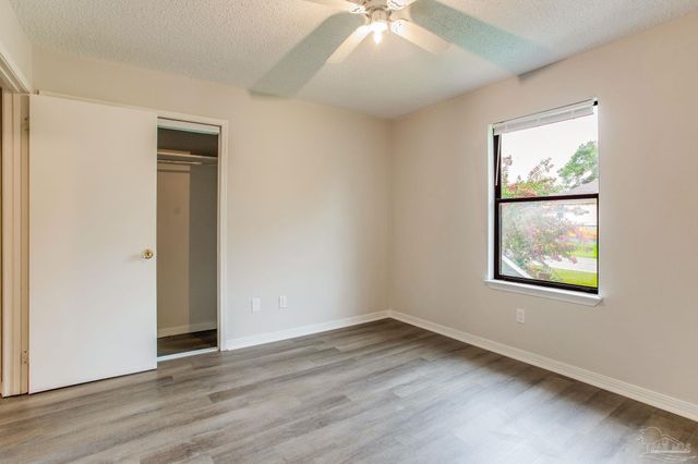 5392 Munson Hwy, Milton, FL 32570