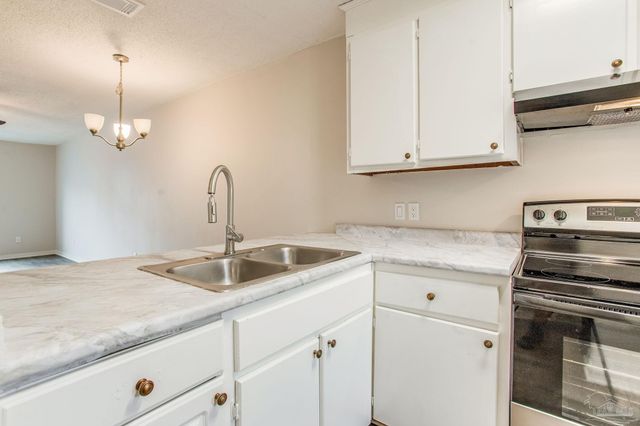 5392 Munson Hwy, Milton, FL 32570