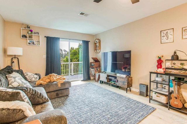 5392 Munson Hwy, Milton, FL 32570