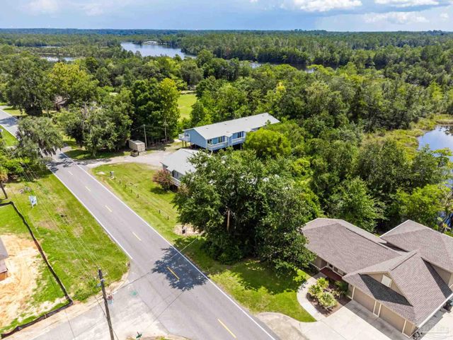 5392 Munson Hwy, Milton, FL 32570