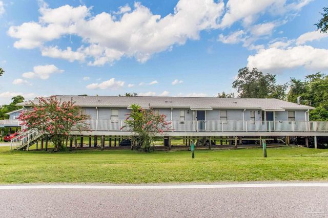 5392 Munson Hwy, Milton, FL 32570