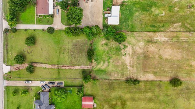 222 Lariat Trail, Ovilla, TX 75154