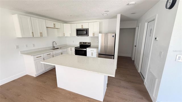 379 MARION OAKS LANE, Ocala, FL 34473