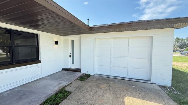 379 MARION OAKS LANE, Ocala, FL 34473