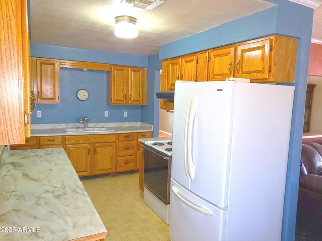 69762 Old Bell Road, Salome, AZ 85348