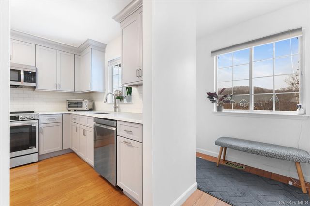 1107 Somerset Knoll, Brewster, NY 10509