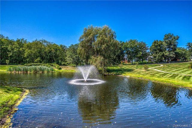 1107 Somerset Knoll, Brewster, NY 10509