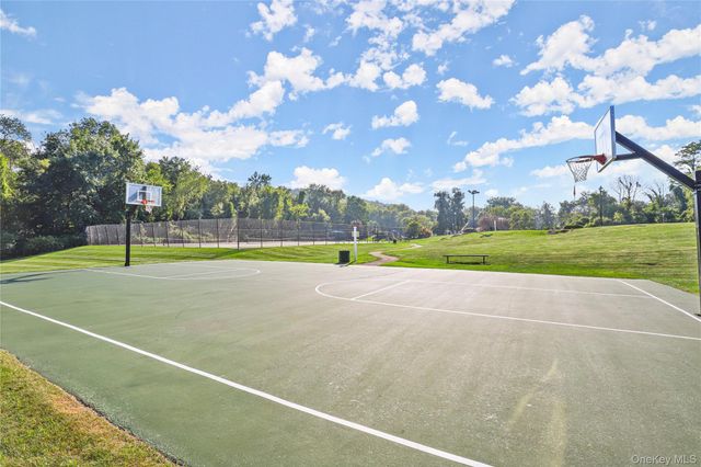 1107 Somerset Knoll, Brewster, NY 10509