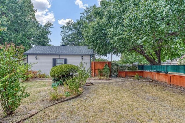2817 N Holloway, Bethany, OK 73008