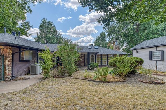 2817 N Holloway, Bethany, OK 73008