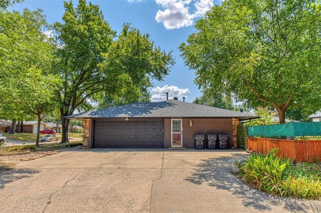 2817 N Holloway, Bethany, OK 73008