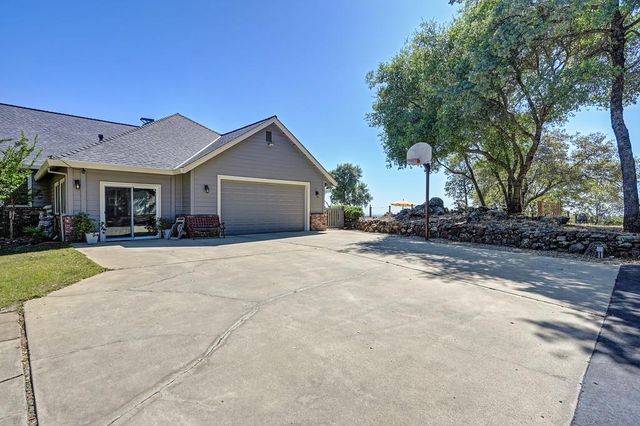 3033 Ridgeline Dr, Rescue, CA 95672