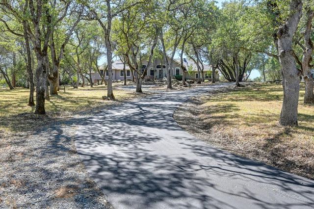 3033 Ridgeline Dr, Rescue, CA 95672