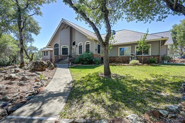 3033 Ridgeline Dr, Rescue, CA 95672