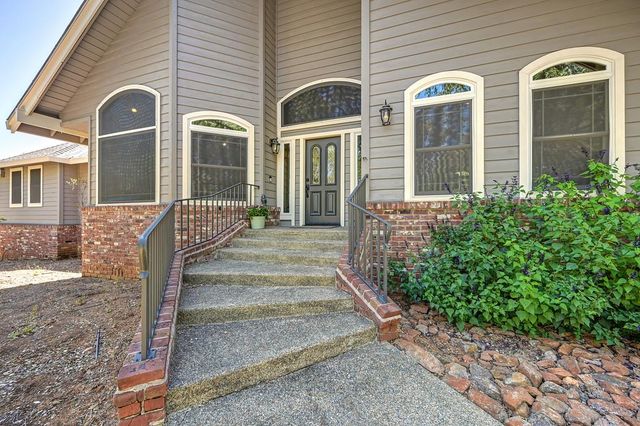 3033 Ridgeline Dr, Rescue, CA 95672