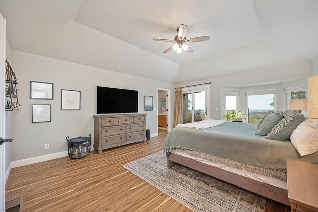 3033 Ridgeline Dr, Rescue, CA 95672