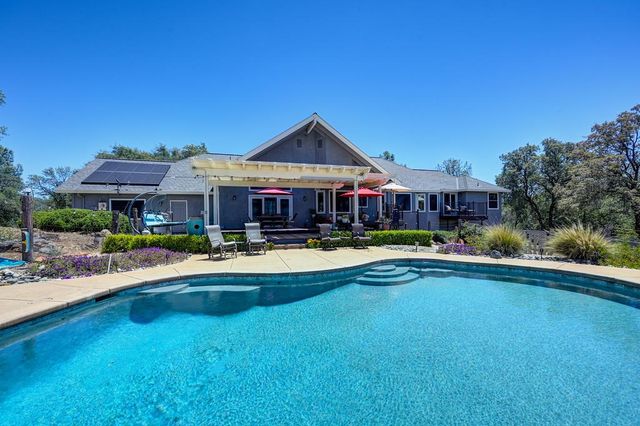 3033 Ridgeline Dr, Rescue, CA 95672