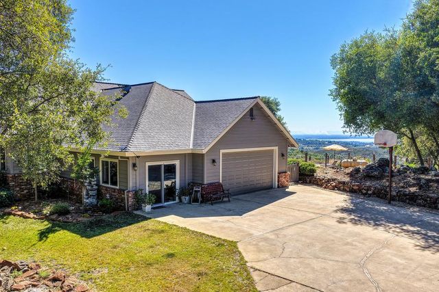 3033 Ridgeline Dr, Rescue, CA 95672