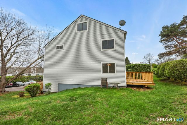 29 Midway Drive 29, Cromwell, CT 06416