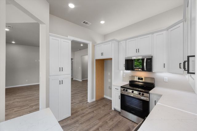 505 S 36th Street, Corsicana, TX 75110