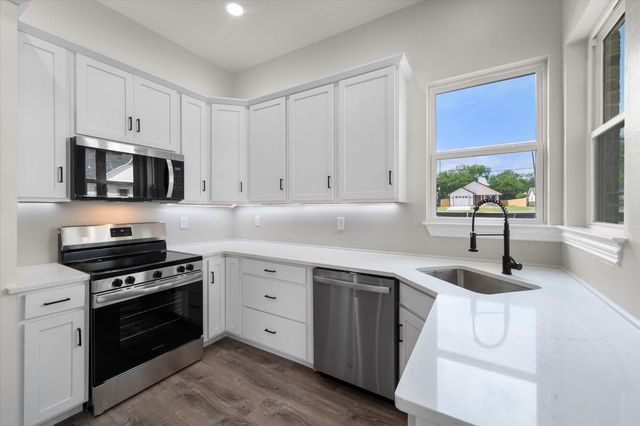 505 S 36th Street, Corsicana, TX 75110