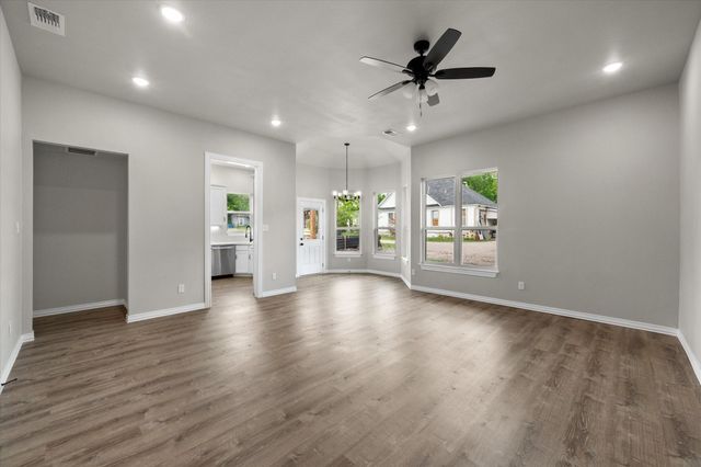 505 S 36th Street, Corsicana, TX 75110