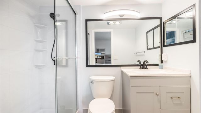 77 Markham D, Deerfield Beach, FL 33442