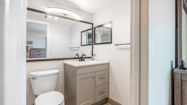 77 Markham D, Deerfield Beach, FL 33442