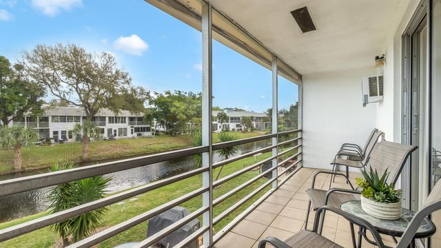 77 Markham D, Deerfield Beach, FL 33442