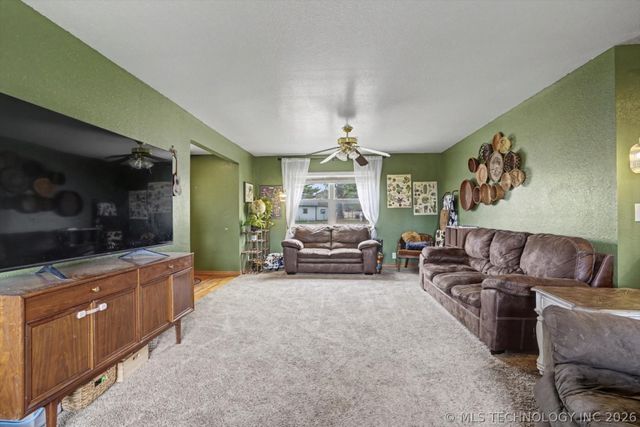 10720 W 186th Street S, Sapulpa, OK 74066