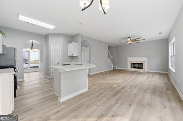 813 Cork Oak Lane, Lawrenceville, GA 30045