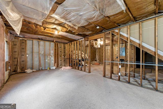 813 Cork Oak Lane, Lawrenceville, GA 30045