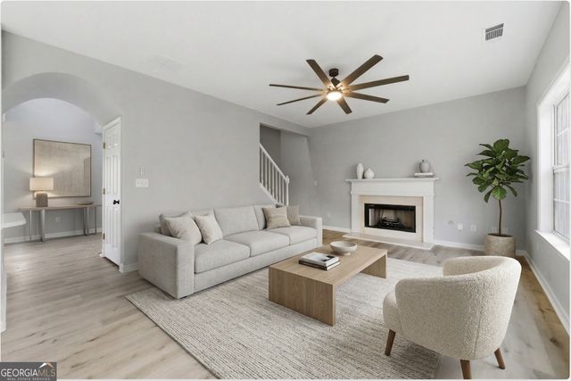 813 Cork Oak Lane, Lawrenceville, GA 30045