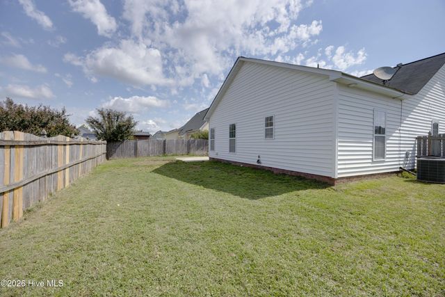 3824 St. Augustine Drive, Greenville, NC 27834