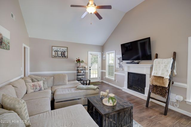 3824 St. Augustine Drive, Greenville, NC 27834