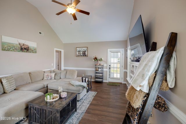 3824 St. Augustine Drive, Greenville, NC 27834