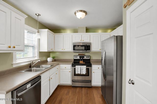 3824 St. Augustine Drive, Greenville, NC 27834