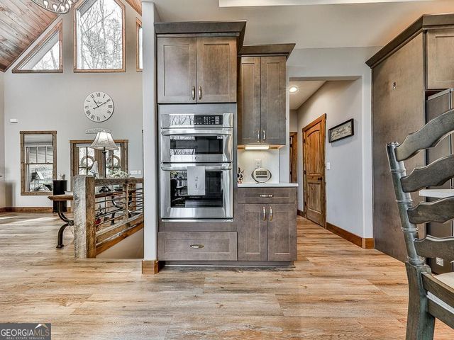 208 Weeks Drive, Ellijay, GA 30540