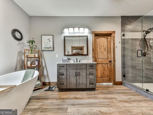 208 Weeks Drive, Ellijay, GA 30540