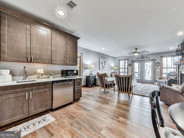 208 Weeks Drive, Ellijay, GA 30540