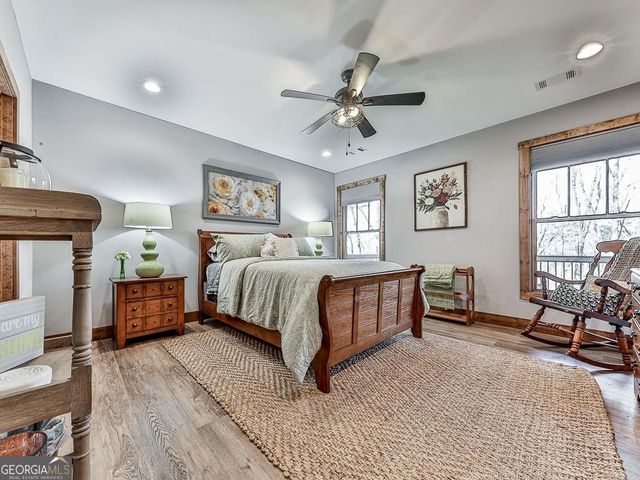 208 Weeks Drive, Ellijay, GA 30540