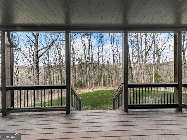 208 Weeks Drive, Ellijay, GA 30540