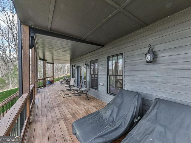 208 Weeks Drive, Ellijay, GA 30540