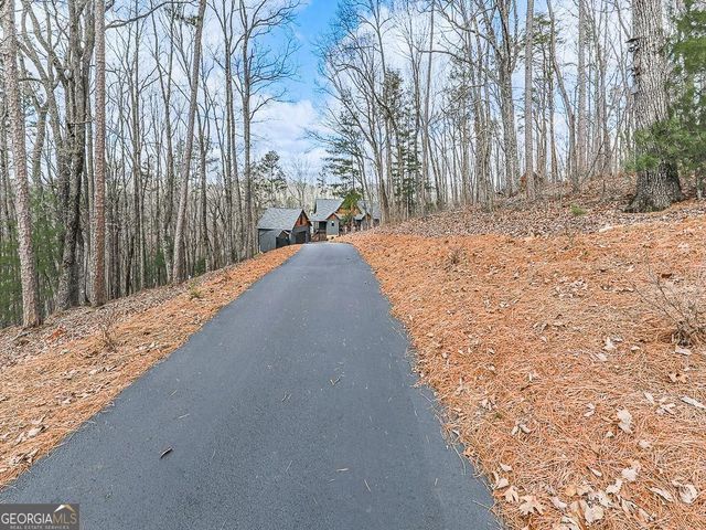 208 Weeks Drive, Ellijay, GA 30540