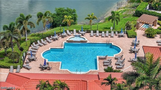 6528 Huntington Lakes CIR 202, Naples, FL 34119