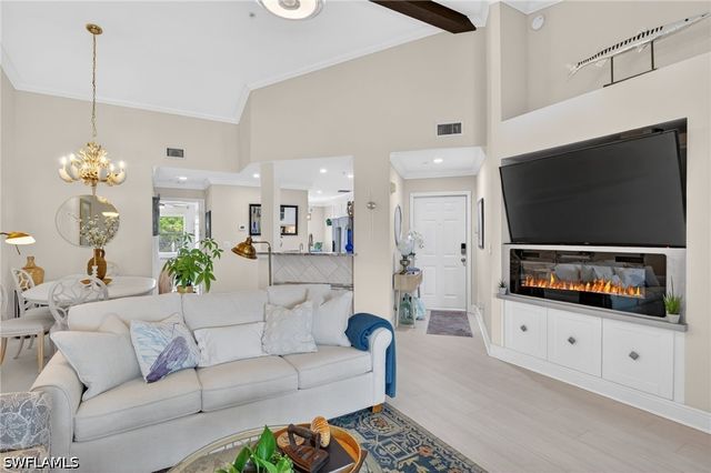 6528 Huntington Lakes CIR 202, Naples, FL 34119