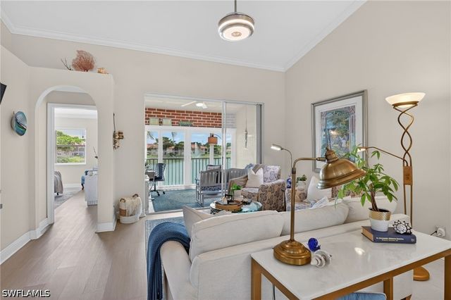 6528 Huntington Lakes CIR 202, Naples, FL 34119