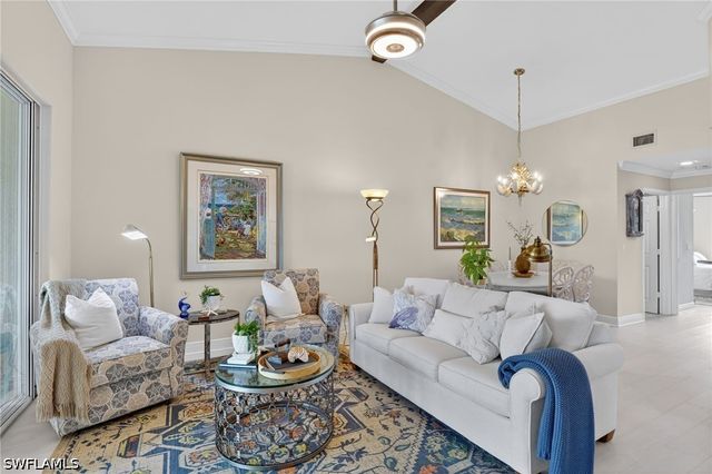 6528 Huntington Lakes CIR 202, Naples, FL 34119
